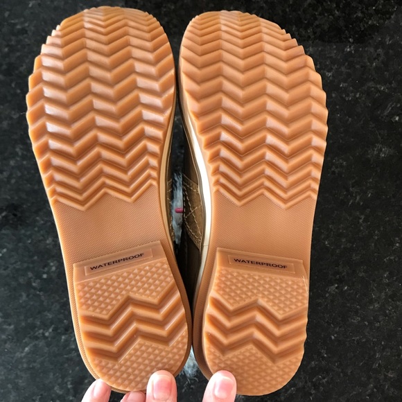 New Sorel Tofino II Boot, Khaki Waterproof Winter Boots, Gold Faux Fur Glam Boot - Picture 13 of 16